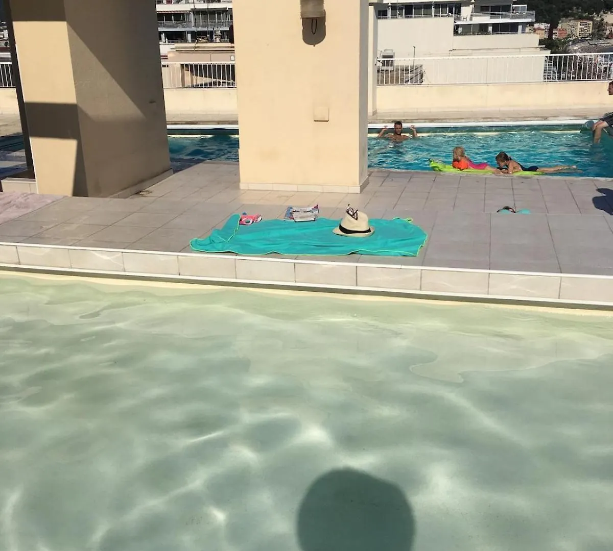 Studio Et Ses Deux Piscines Nice France