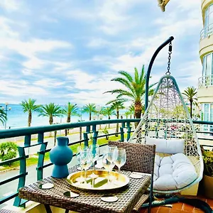 Endless Stunning Mediterranean Sea Views Promenade Des Nice
