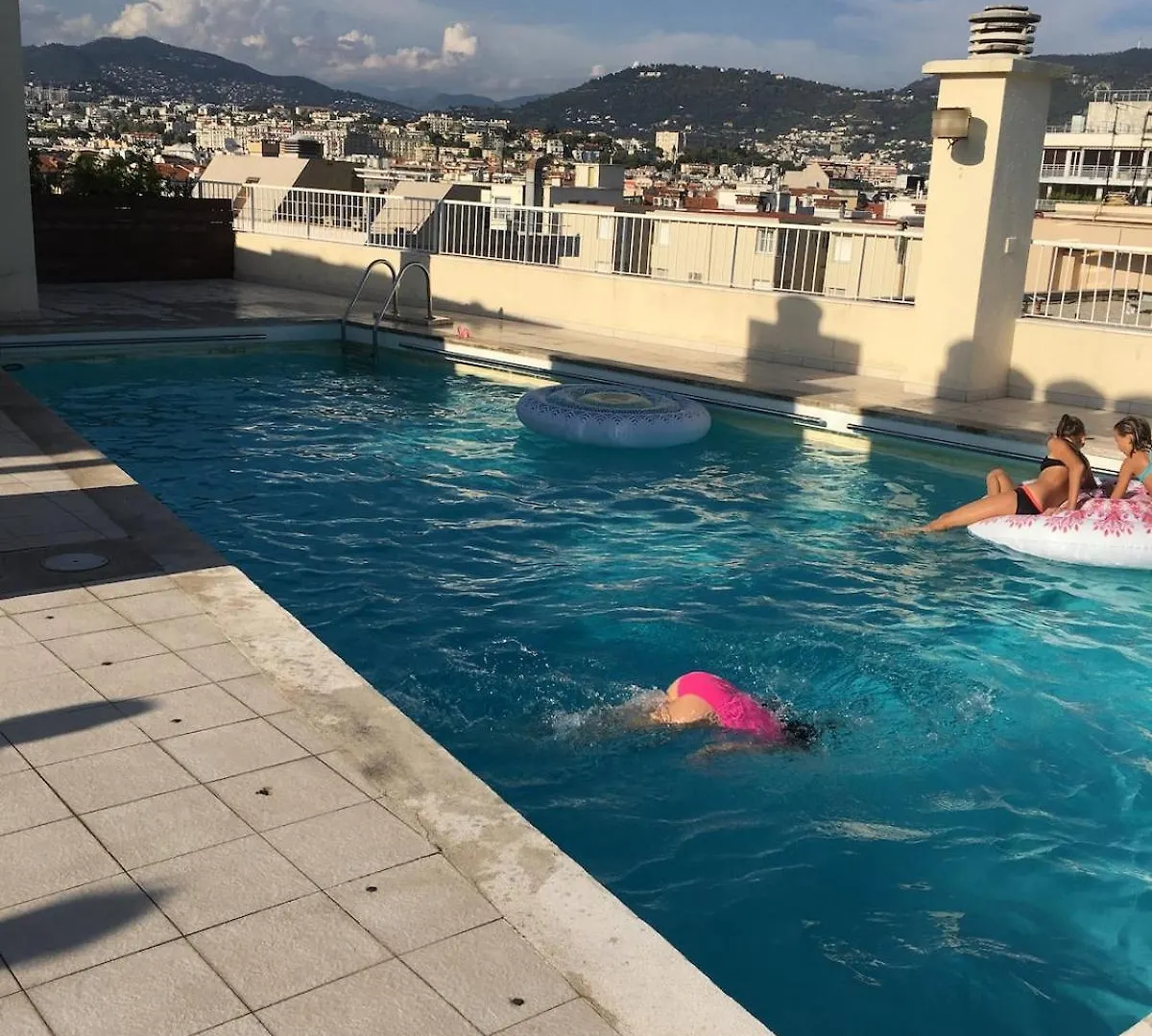 Studio Et Ses Deux Piscines Nice 0*,  France