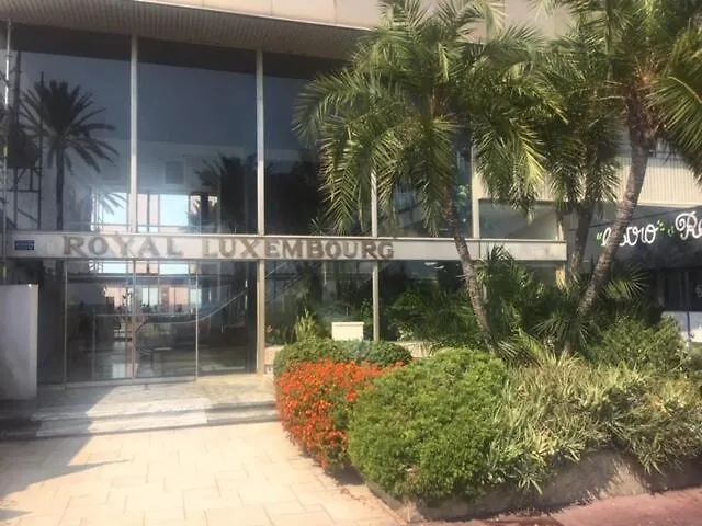 ניס Studio Et Ses Deux Piscines צרפת